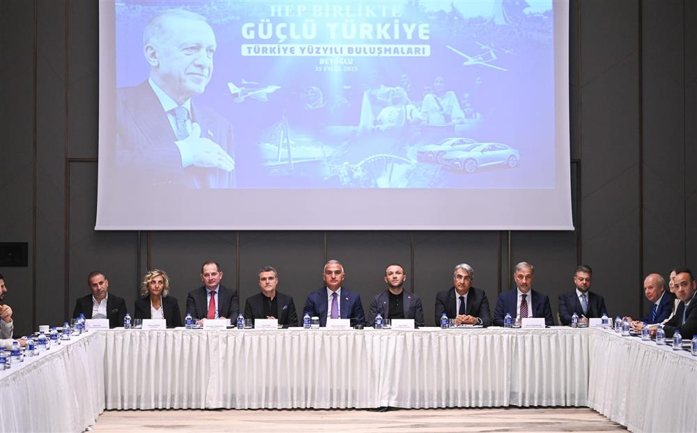 BAKAN ERSOY: “İSTANBUL’U DÜNYA TURİZMİNİN BAŞKENTİ YAPACAĞIZ”